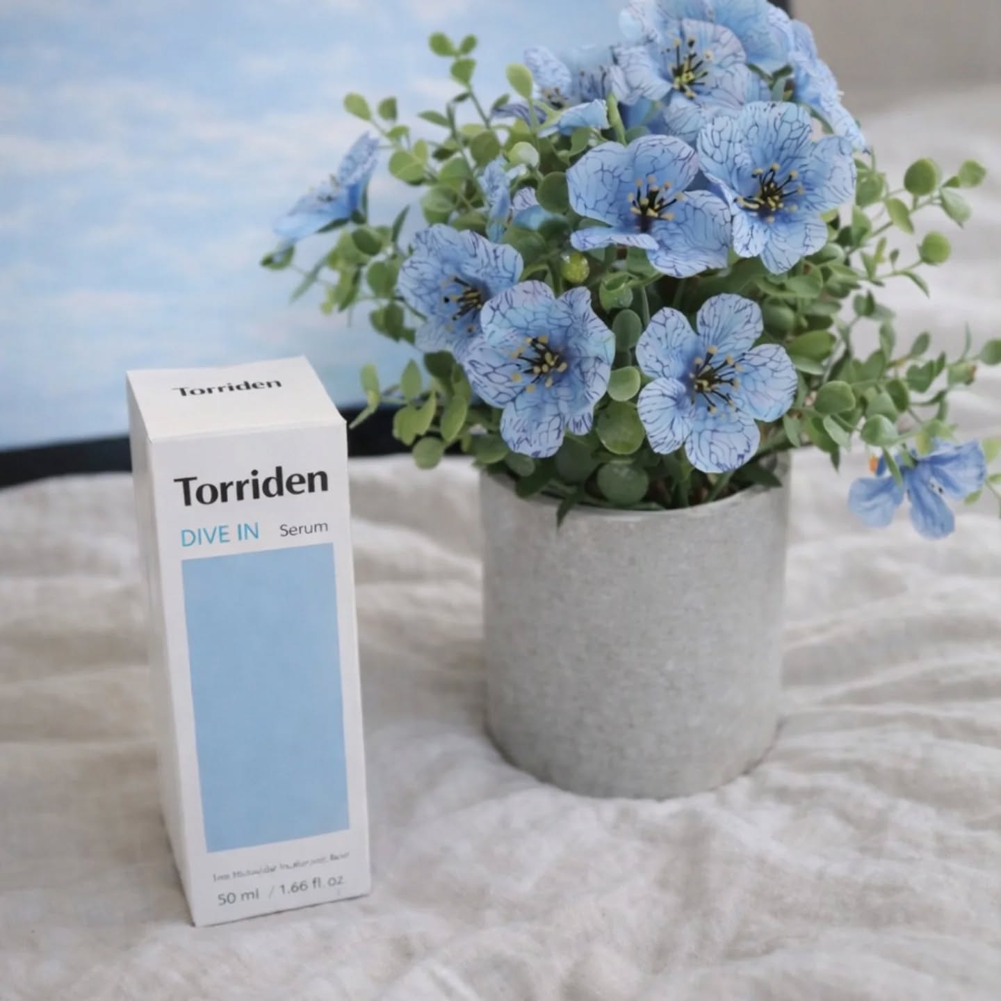 cozy skincare moment ☁️💧
trying the Dive In Serum